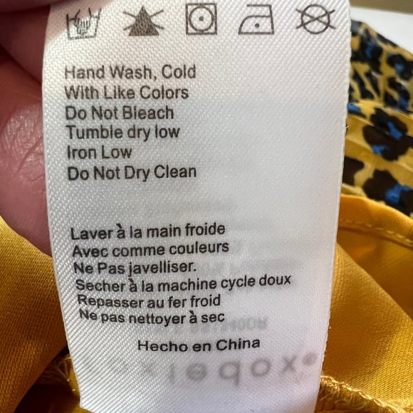 The cutest dress! Foxiedox Leopard Print Accordian Pleat Ruffled Mini Dr… - Picture 8 of 11